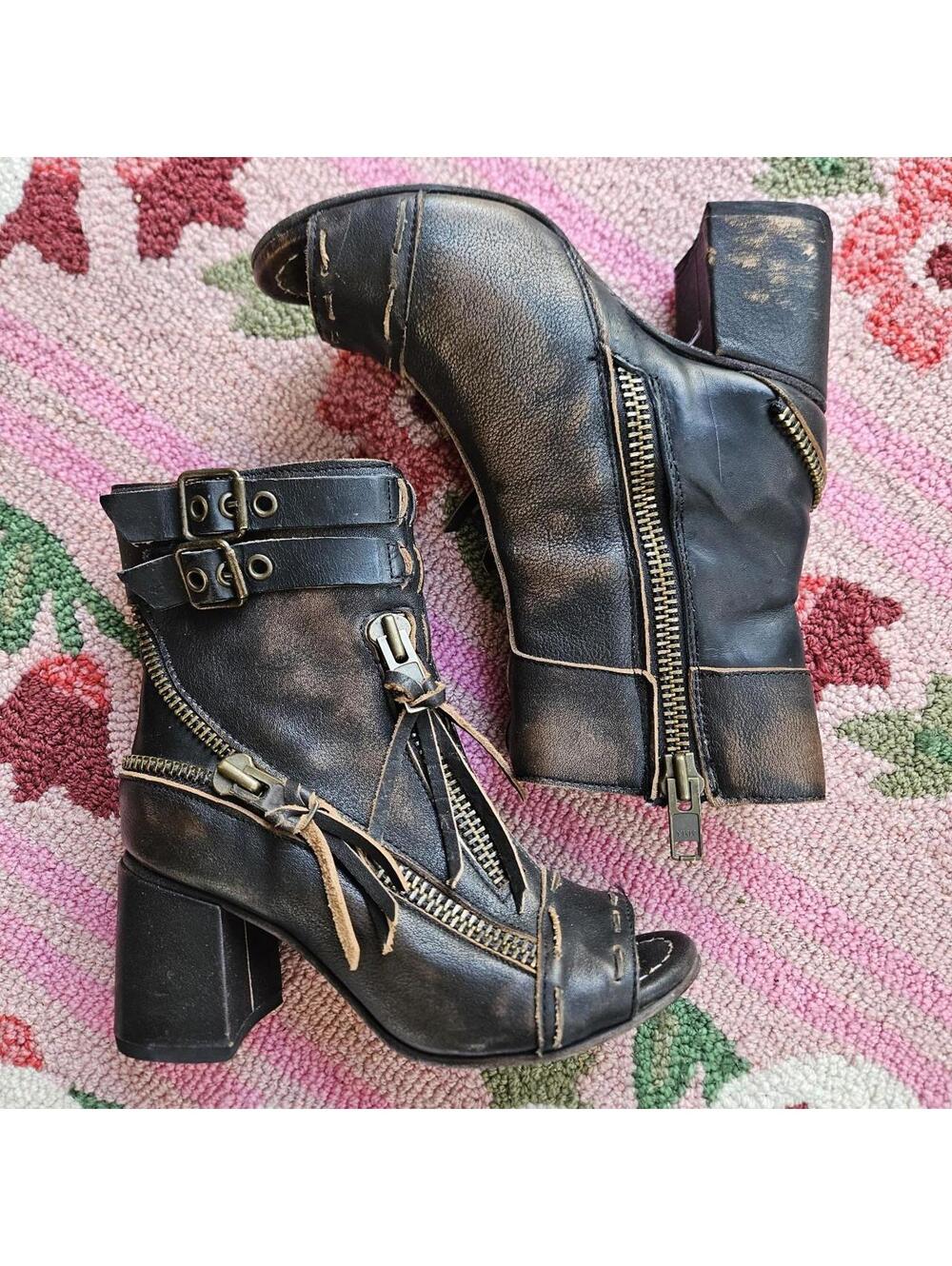 Freebird Zombie Booties Open Toe Steampunk Distressed Boho Women's Size 6 - Picture 2 of 8